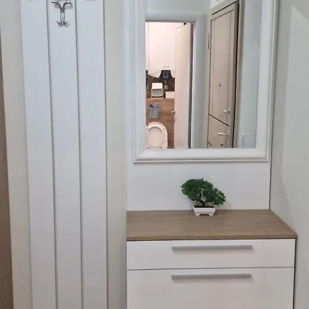 Apartament Tranquil Oasis *