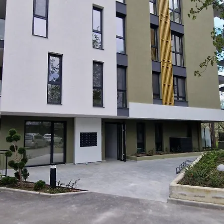 Apartament Tranquil Oasis *